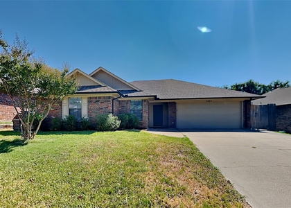 8228 Willis Lane - Photo 1