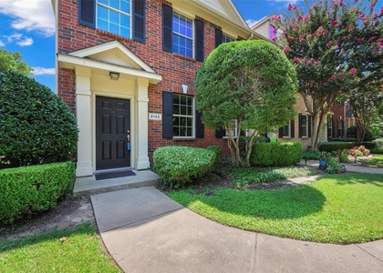4152 Kyndra Circle - Photo 1