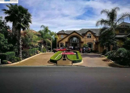 3511 Country Club Pl - Photo 1