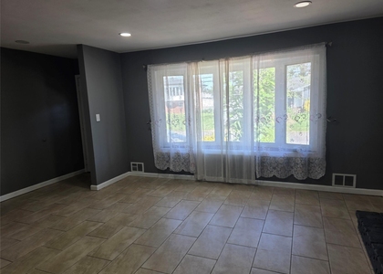 200 Hancock Street - Photo 1