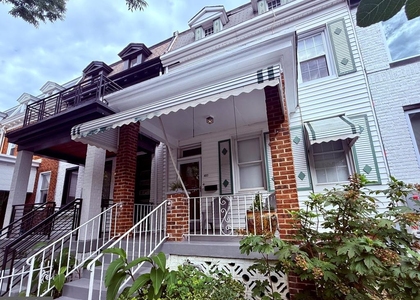 4017 Illinois Avenue Nw - Photo 1