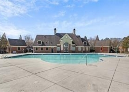 725 Crestwell Circle Sw - Photo 1