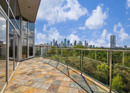 2515 Washington Avenue - Photo 1