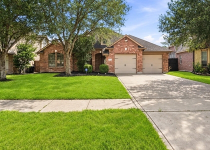 28211 Emerald Creek Lane - Photo 1
