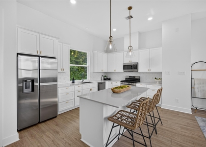 835 Rachel Street - Photo 1