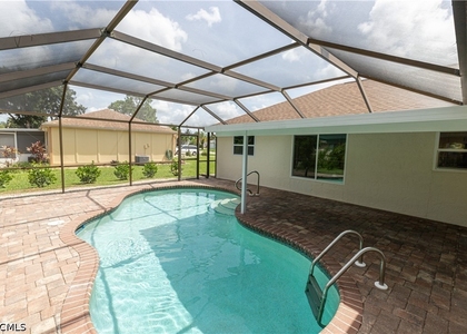 19570 Oak Forest Drive - Photo 1