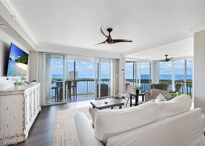 5501 Heron Point Drive - Photo 1