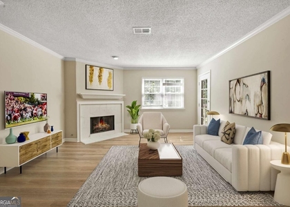 611 Barrington Hills Drive - Photo 1