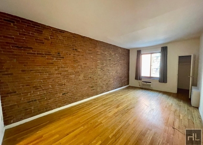 East 80th Street - Photo 1