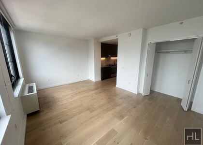 Northern Boulevard - Photo 1