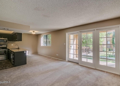 18811 N 19th Avenue - Photo 1