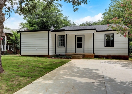 3728 Peach Street - Photo 1
