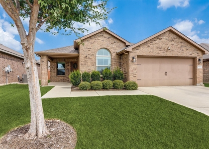 9004 Eagles Landing Drive - Photo 1