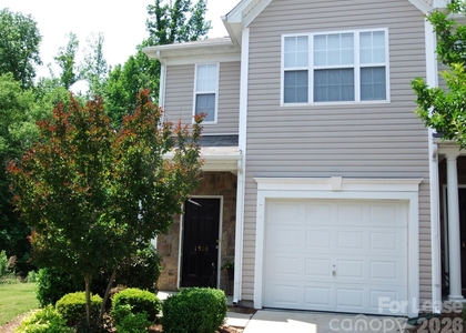 1510 Royal Auburn Avenue - Photo 1