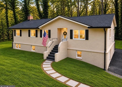 8093 Meetze Road - Photo 1