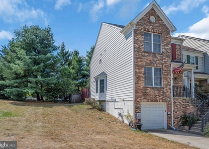 9354 Sombersby Court - Photo 1