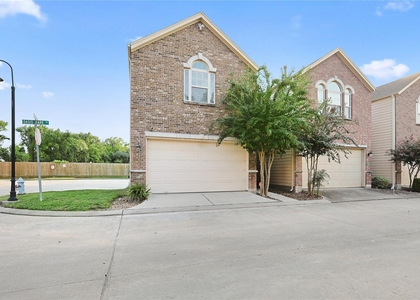 5166 Oasis Park - Photo 1