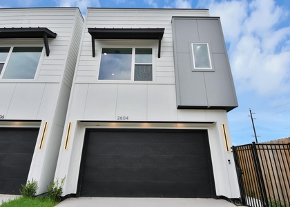 2604 Winbern Street - Photo 1