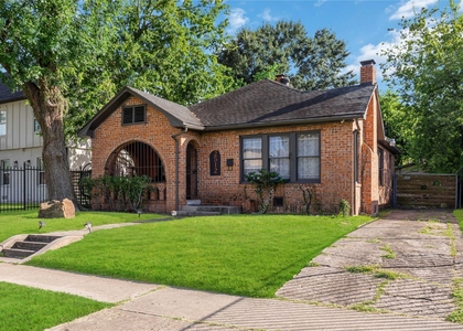 2512 Wheeler Street - Photo 1