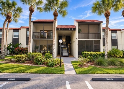 3221 Beneva Road - Photo 1