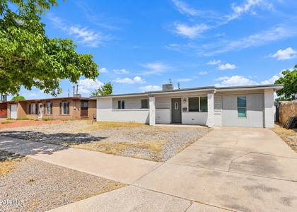 10532 Goodman Street - Photo 1