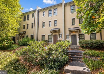 213 Knob Hills Circle - Photo 1