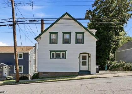321 William St - Photo 1