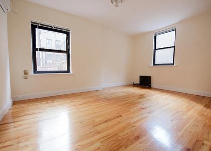 East 24th Street / park ave - Photo 1