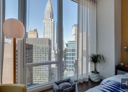 East 44th Street - Photo 1