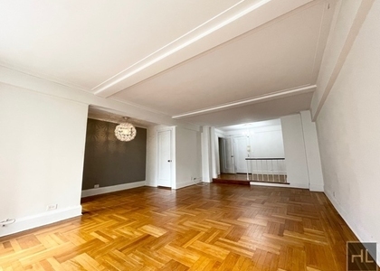 East 38 Street - Photo 1