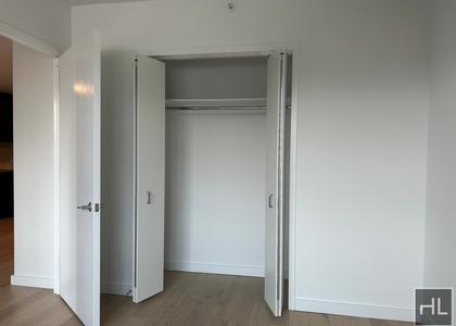 Northern Boulevard - Photo 1