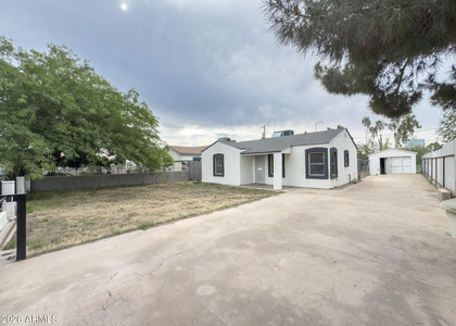 2517 E Culver Street - Photo 1