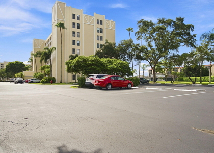7290 Kinghurst Drive - Photo 1