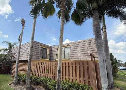 804 Springdale Circle - Photo 1