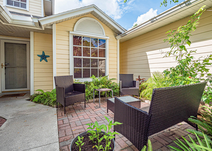 559 6th Street - Photo 1