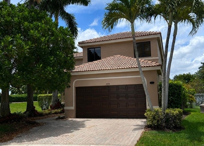 1094 Bluewood Terrace - Photo 1