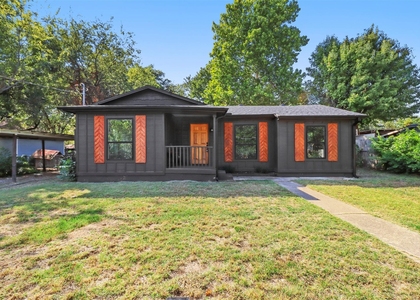 1415 Snyder Street - Photo 1