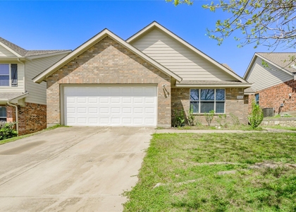 8915 Wild Rose Lane - Photo 1