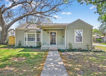 115 S Morris Street - Photo 1