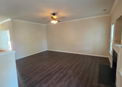 15542 Stronvar House Lane - Photo 1