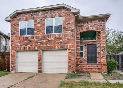 1349 Jasmine Drive - Photo 1