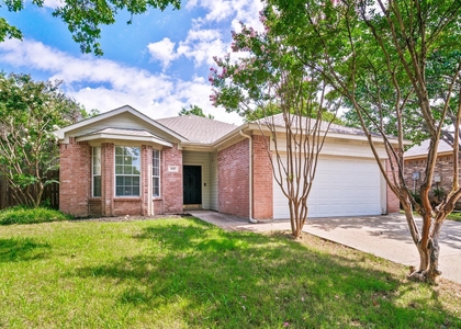 3957 Parkhaven Drive - Photo 1