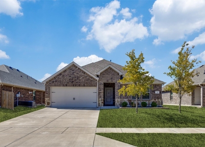 707 Range Drive - Photo 1