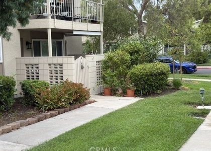 392 Avenida Castilla - Photo 1
