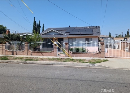 4319 La Rica - Photo 1