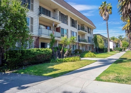 647 Orange Grove - Photo 1