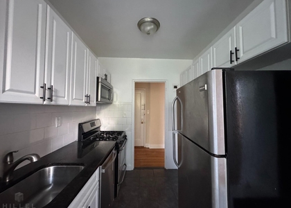 Skillman Ave. - Photo 1