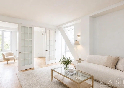 74 Maujer Street - Photo 1