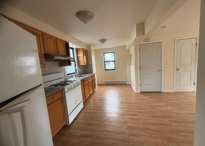 18-19 College Point Boulevard - Photo 1