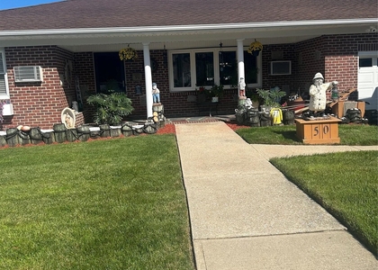 50 Willow Lane - Photo 1